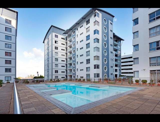 2 BEDROOM PROPERTY TO RENT IN CLAREMONT